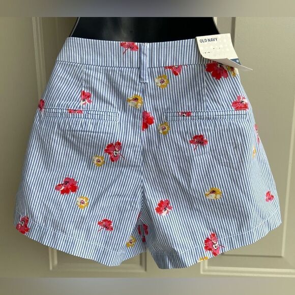 Old Navy Women's Everyday Short Sz 0 Blue White Stripe Floral Flat Front Shorts - Picture 2 of 11
